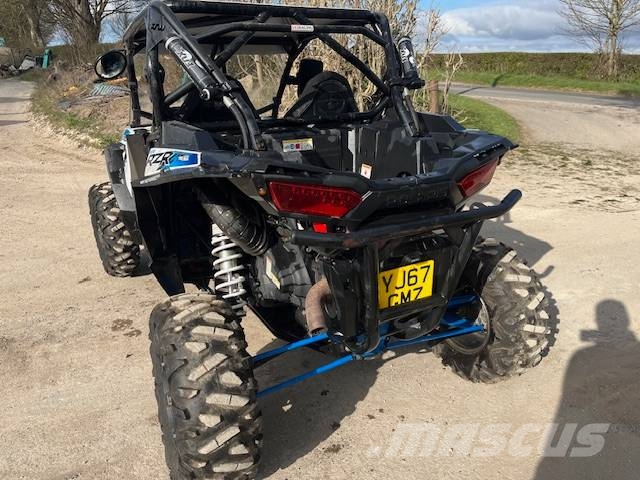 Polaris RZR 1000 Mönkijät