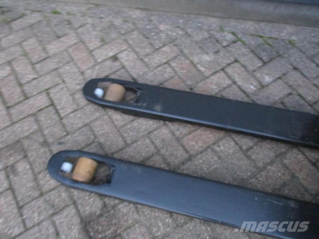 BT LWE160 Lavansiirtotrukit