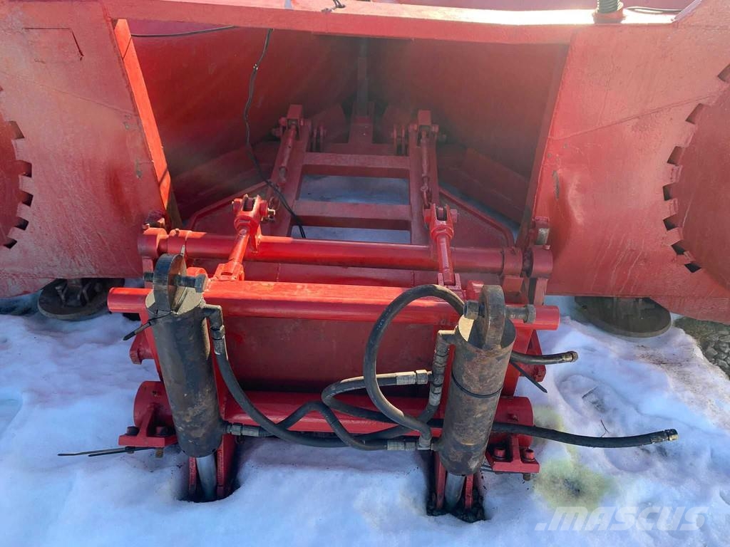  Hydraulic ARROW SNOW PLOW / LUMESAHK كاسحات جليد