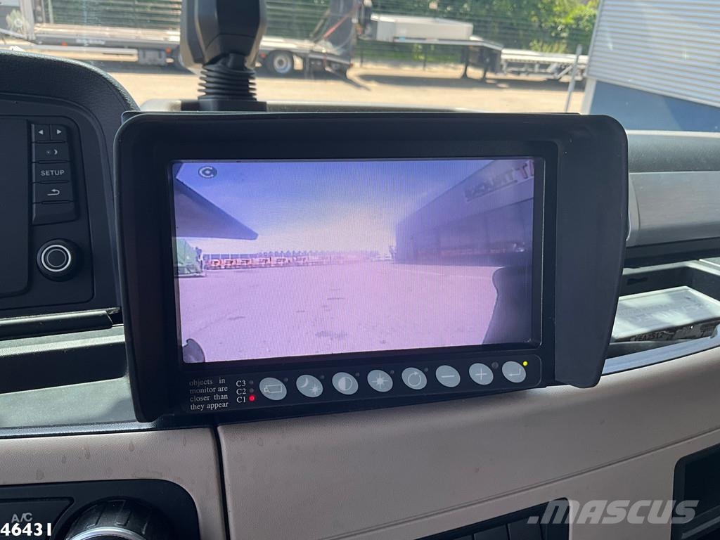 MAN TGS 26.420 Euro 6 HMF 21 Tonmeter laadkraan Just 1 Treileri ar āķi