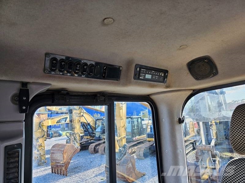 Komatsu D 65 WX-17 Bulldozer