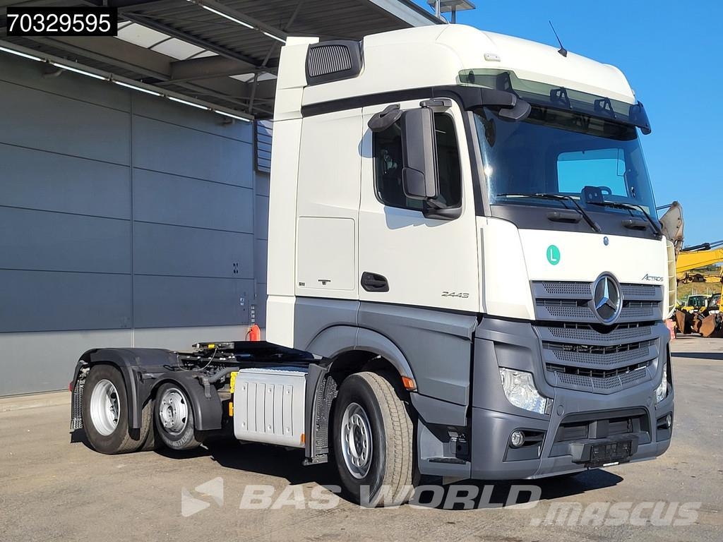Mercedes-Benz Actros 2443 6X2 BigSpace Retarder Standklima ACC L Camiones tractor