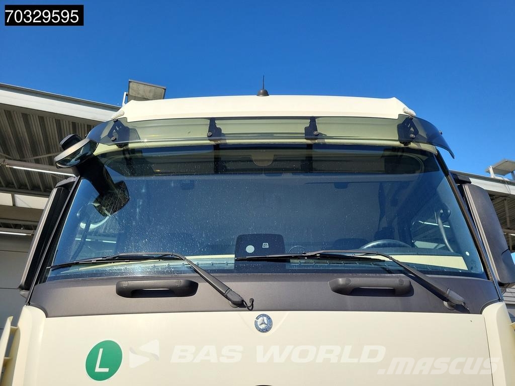 Mercedes-Benz Actros 2443 6X2 BigSpace Retarder Standklima ACC L Camiones tractor
