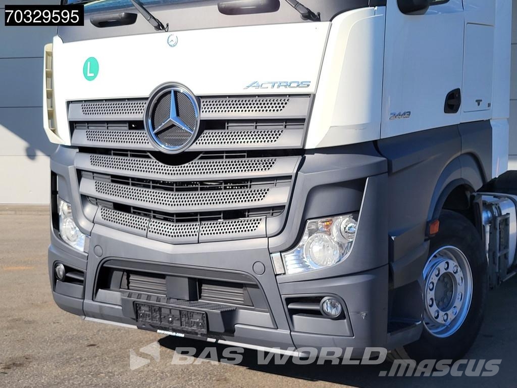 Mercedes-Benz Actros 2443 6X2 BigSpace Retarder Standklima ACC L Camiones tractor