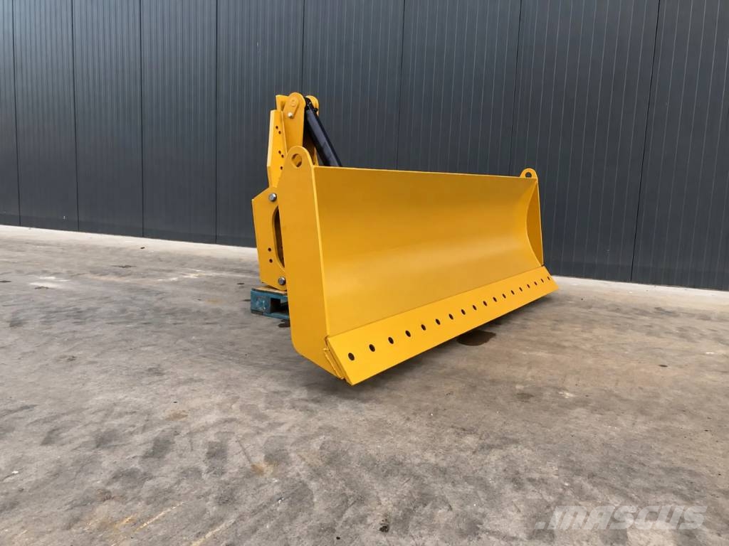 Volvo G930 نصول
