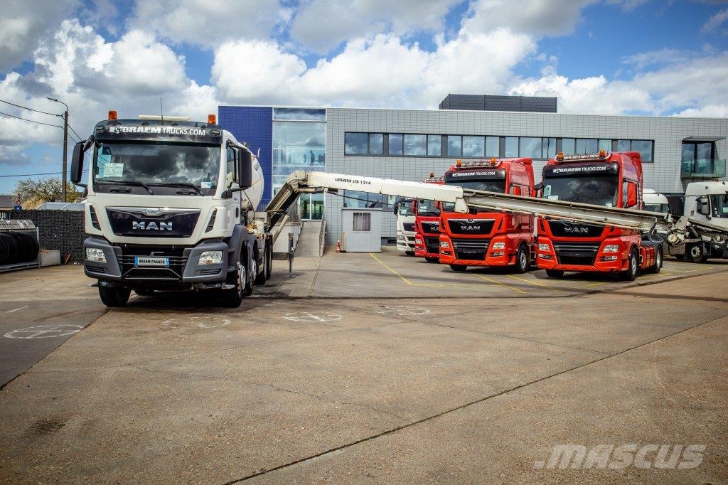 MAN TGS 32.400BB+LIEBHERR 8M³+BAND/TAPIS 16m Camiones hormigonera