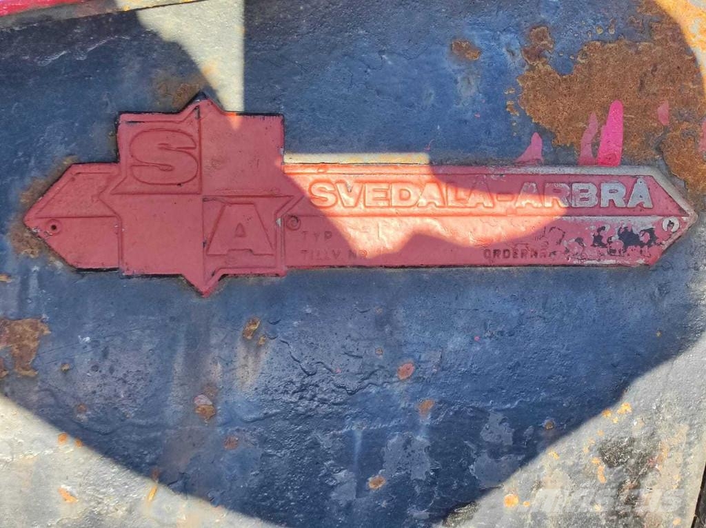 Svedala ARBRÅ HYDRAULIC STRAIGHT SNOW PLOW / LUMESAHK Snepræpareringsmaskiner
