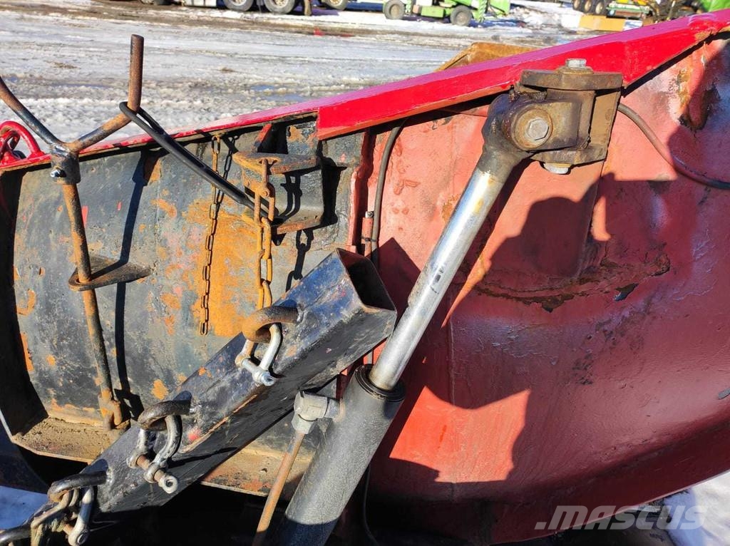 Svedala ARBRÅ HYDRAULIC STRAIGHT SNOW PLOW / LUMESAHK Snepræpareringsmaskiner