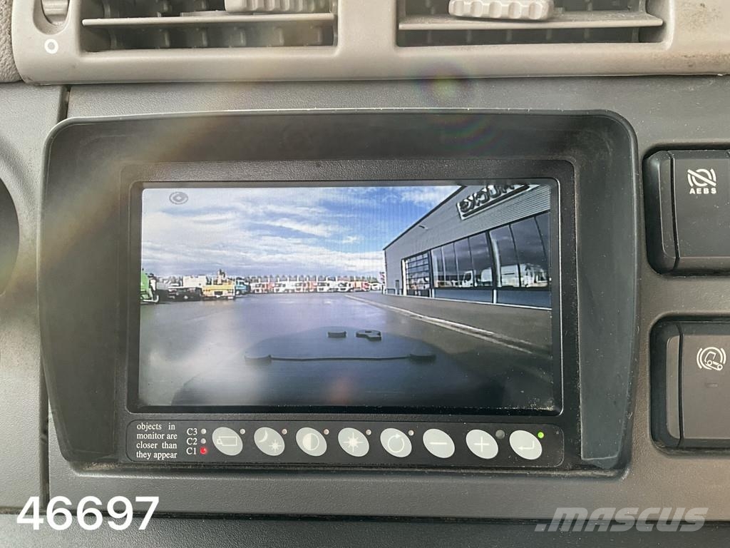 DAF FAN CF 450 6x2 Hiab 19 Tonmeter Z-kraan Vrachtwagen met containersysteem