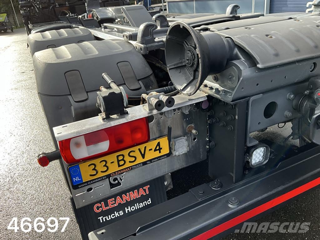 DAF FAN CF 450 6x2 Hiab 19 Tonmeter Z-kraan Vrachtwagen met containersysteem