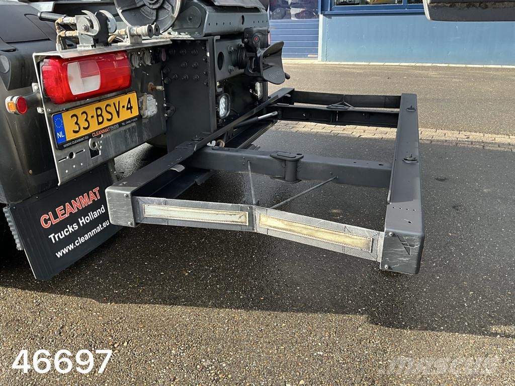 DAF FAN CF 450 6x2 Hiab 19 Tonmeter Z-kraan Vrachtwagen met containersysteem