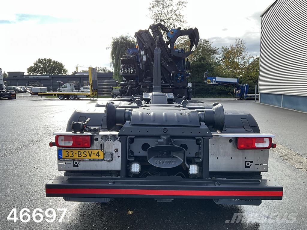 DAF FAN CF 450 6x2 Hiab 19 Tonmeter Z-kraan Vrachtwagen met containersysteem