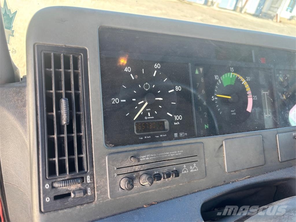 Mercedes-Benz ACTROS 1831 + CAPPELLOTO شاحنات بمقصورة وهيكل