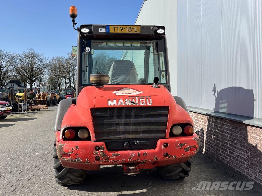 Manitou MLA628 Telescopic handlers