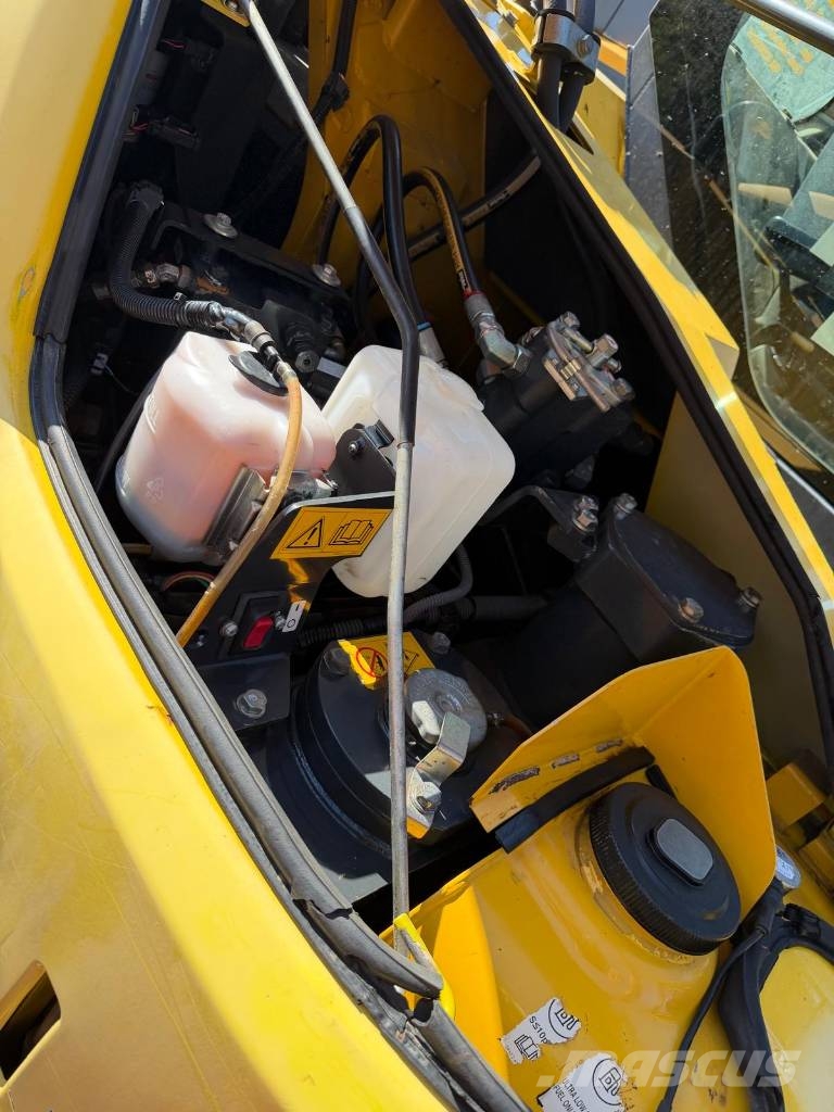 Komatsu PC 88 MR-8 Midi bageri 7t – 12t