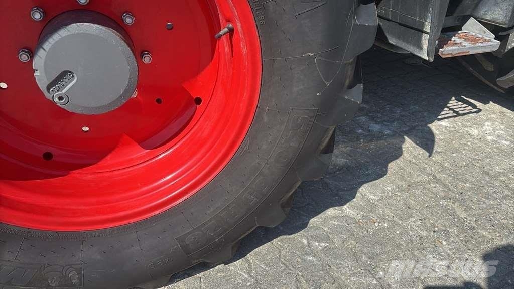 Fendt 516 Tractores