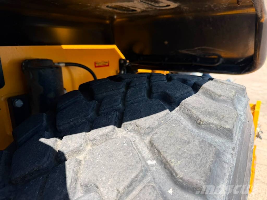 JCB 5.5-21 مناولات متداخلة