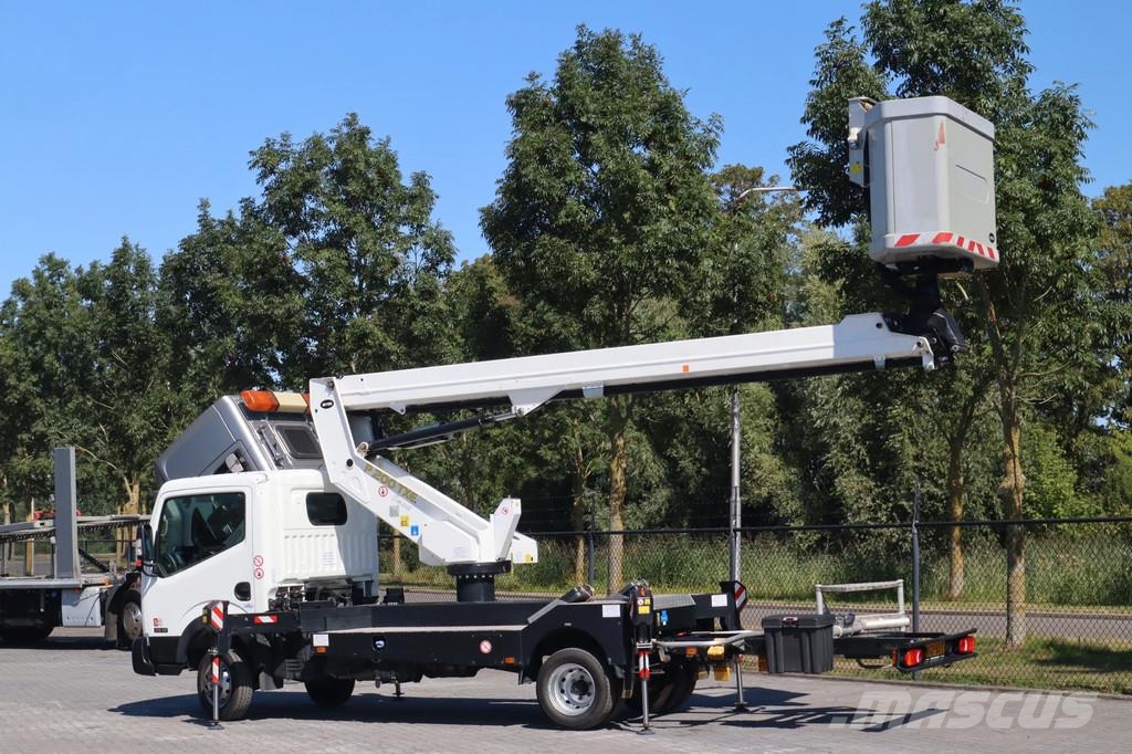 Palfinger P200 TXE | NISSAN NT400 | 20 METER | ISOLATED | 3. المنصات الهوائية المثبتة على شاحنة