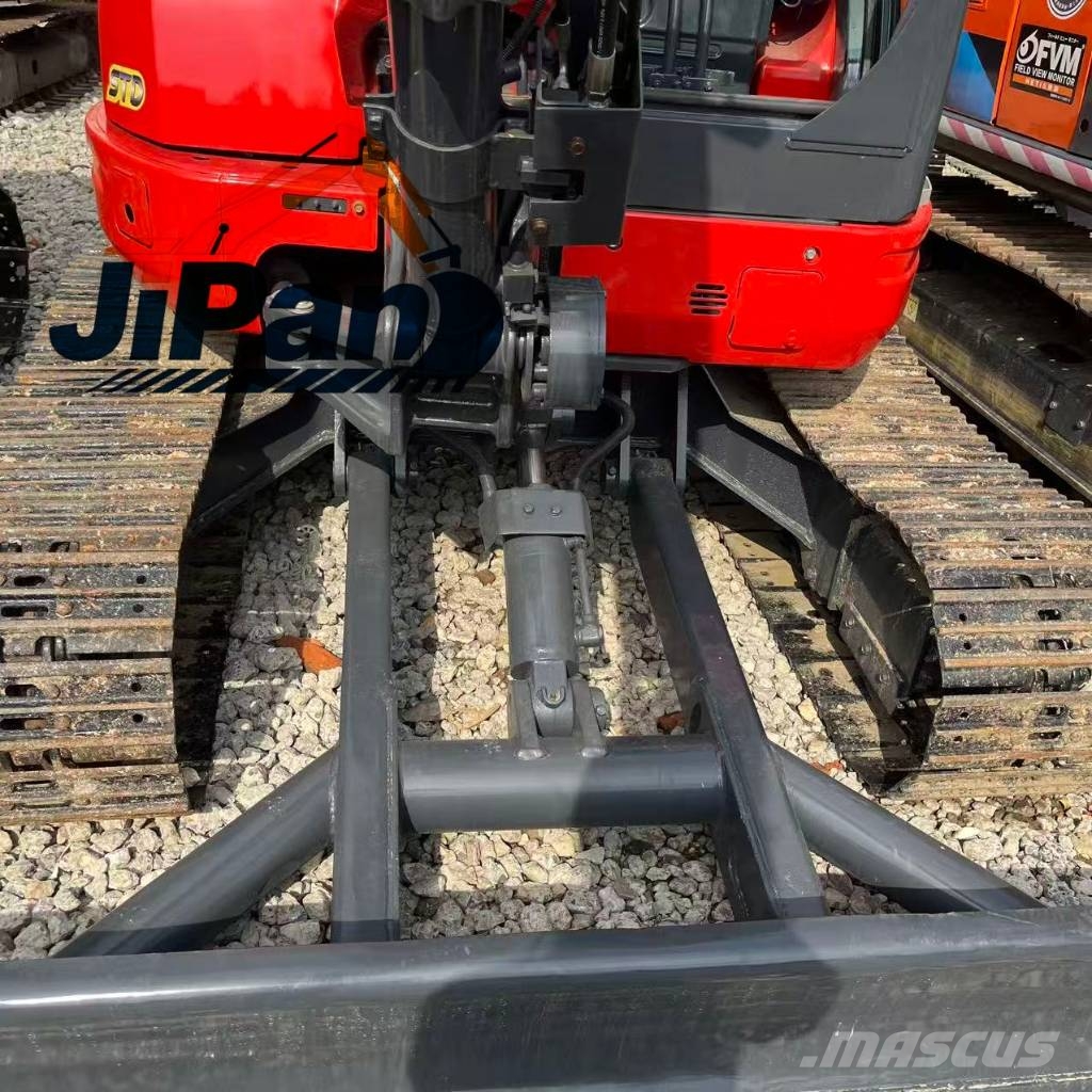 Kubota U 40 小型挖掘机