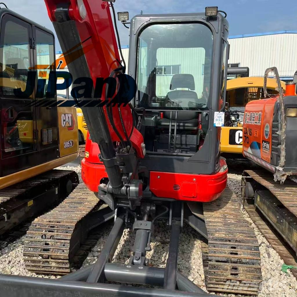 Kubota U 40 小型挖掘机