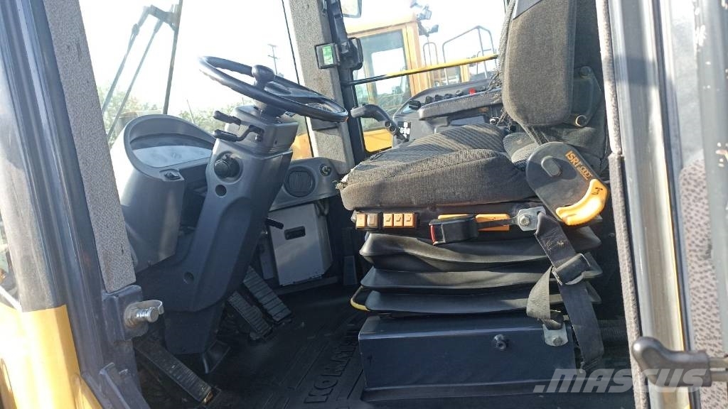 Komatsu WA 470-6 Utovarivači na kotačima