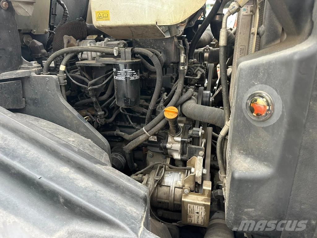 Komatsu WA80M-8 | A/C لوادر بعجل