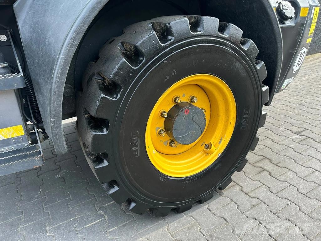Komatsu WA80M-8 | A/C لوادر بعجل
