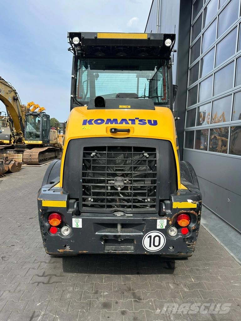Komatsu WA80M-8 | A/C لوادر بعجل