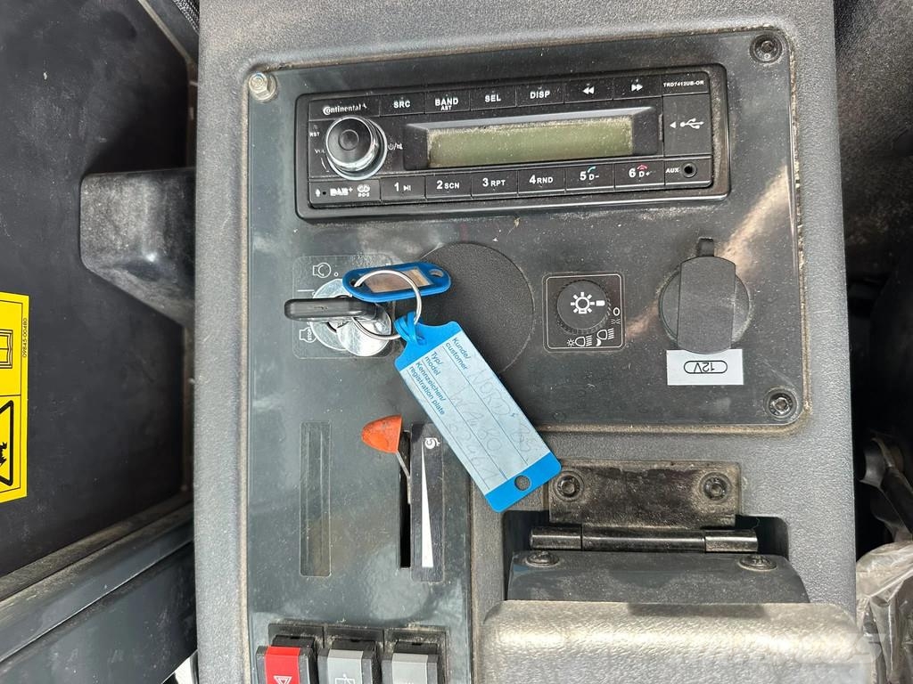 Komatsu WA80M-8 | A/C لوادر بعجل