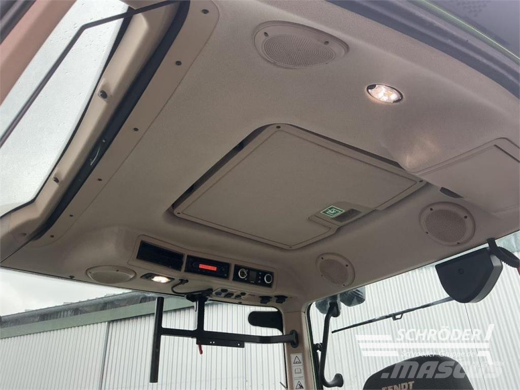 Fendt 724 VARIO S4 PROFI PLUS Трактори