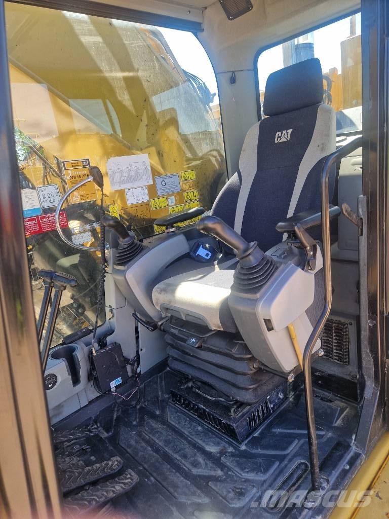 CAT 374FL Escavadeiras de esteiras