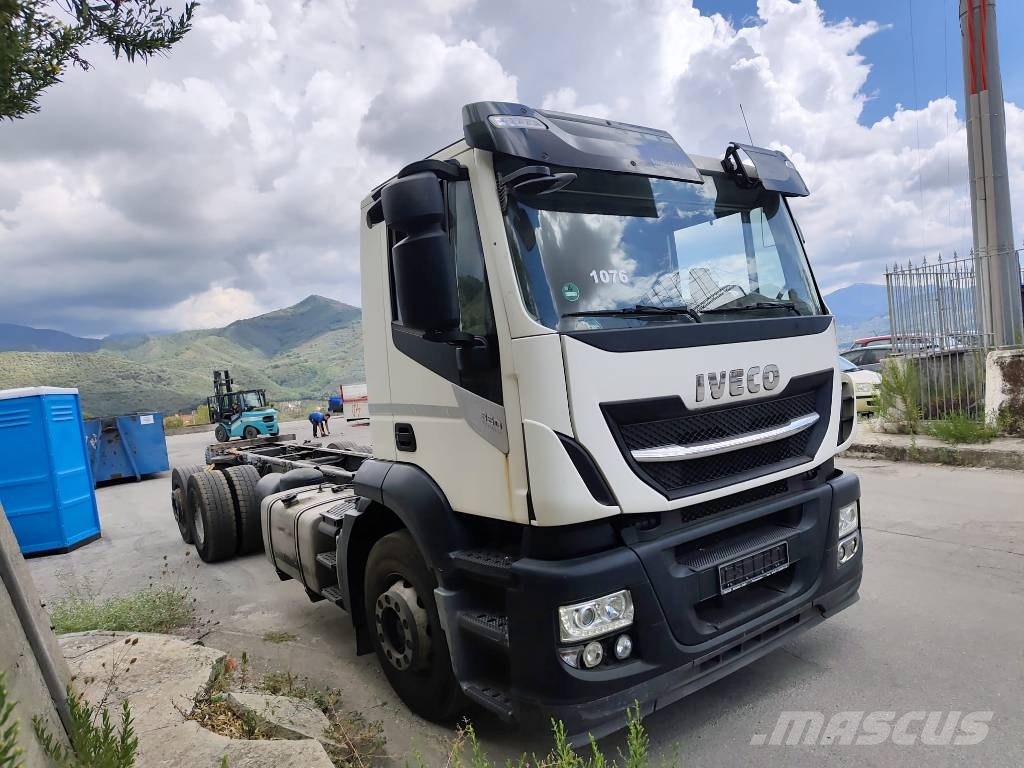 Iveco Stralis 260 S46 Vehicle transporters