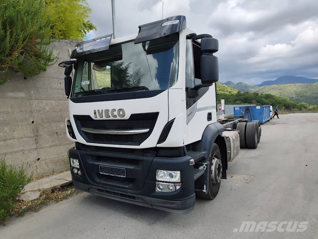 Iveco Stralis 260 S46 Vehicle transporters