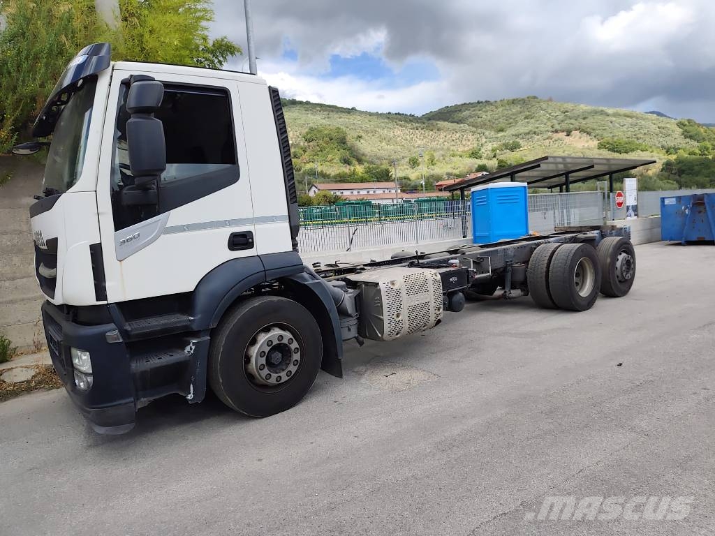 Iveco Stralis 260 S46 Vehicle transporters