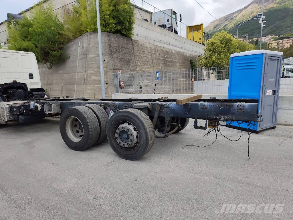 Iveco Stralis 260 S46 Vehicle transporters