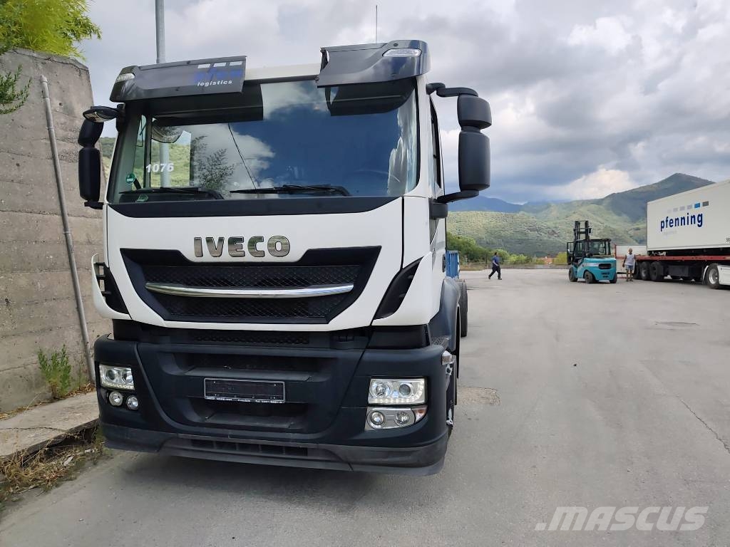 Iveco Stralis 260 S46 Vehicle transporters