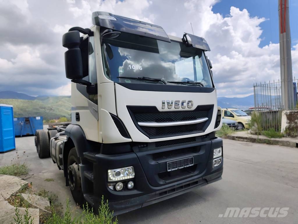 Iveco Stralis 260 S46 Vehicle transporters