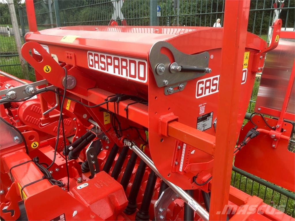 Maschio Delfino 2000 SCM + Compagna 1500 农业机械-其他