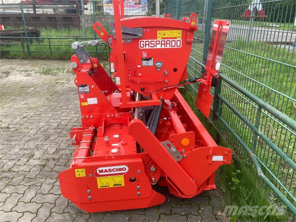 Maschio Delfino 2000 SCM + Compagna 1500 农业机械-其他