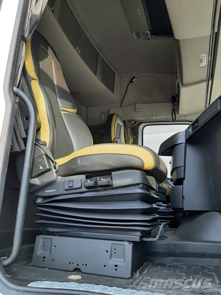 Volvo FH 16 Hout-Bakwagens