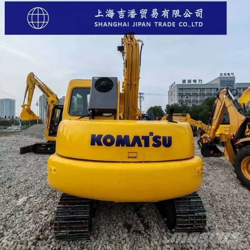 Komatsu PC 60 حفارات زحافة