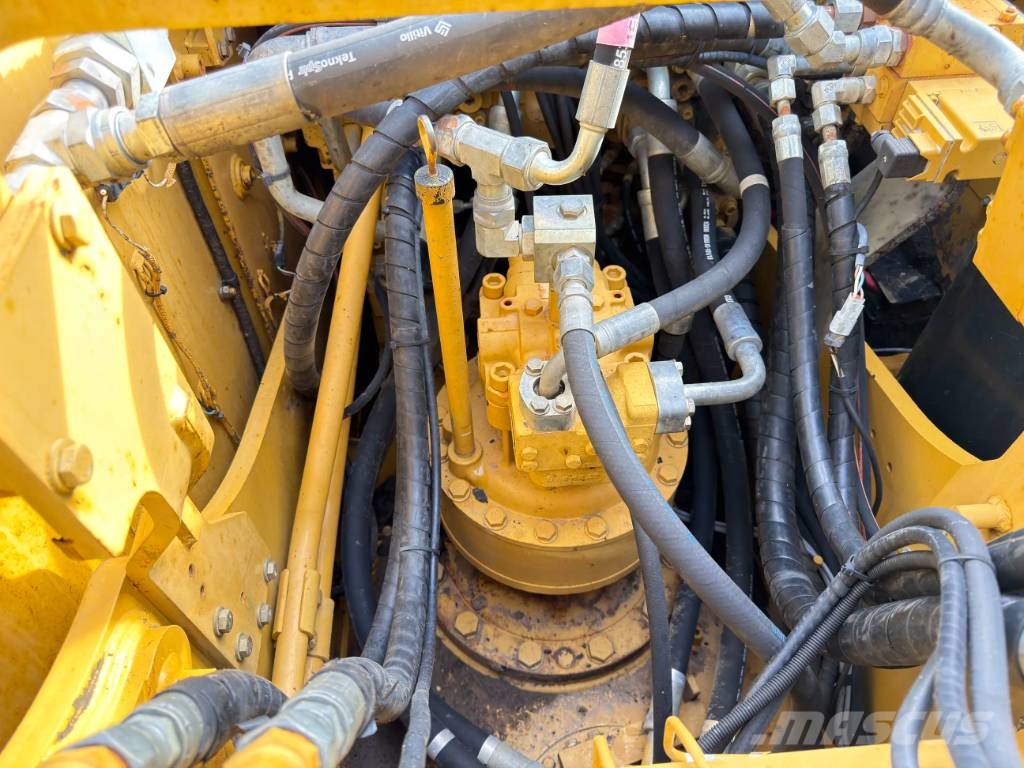 CAT 320D L Bageri guseničari