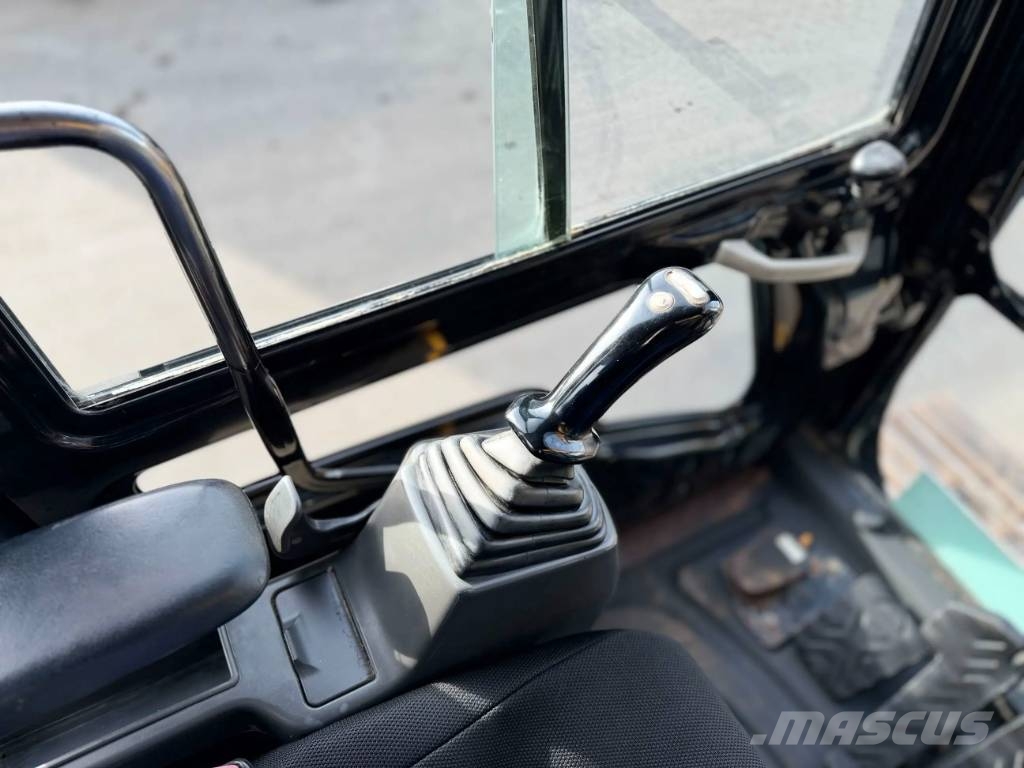 CAT 320D L Bageri guseničari
