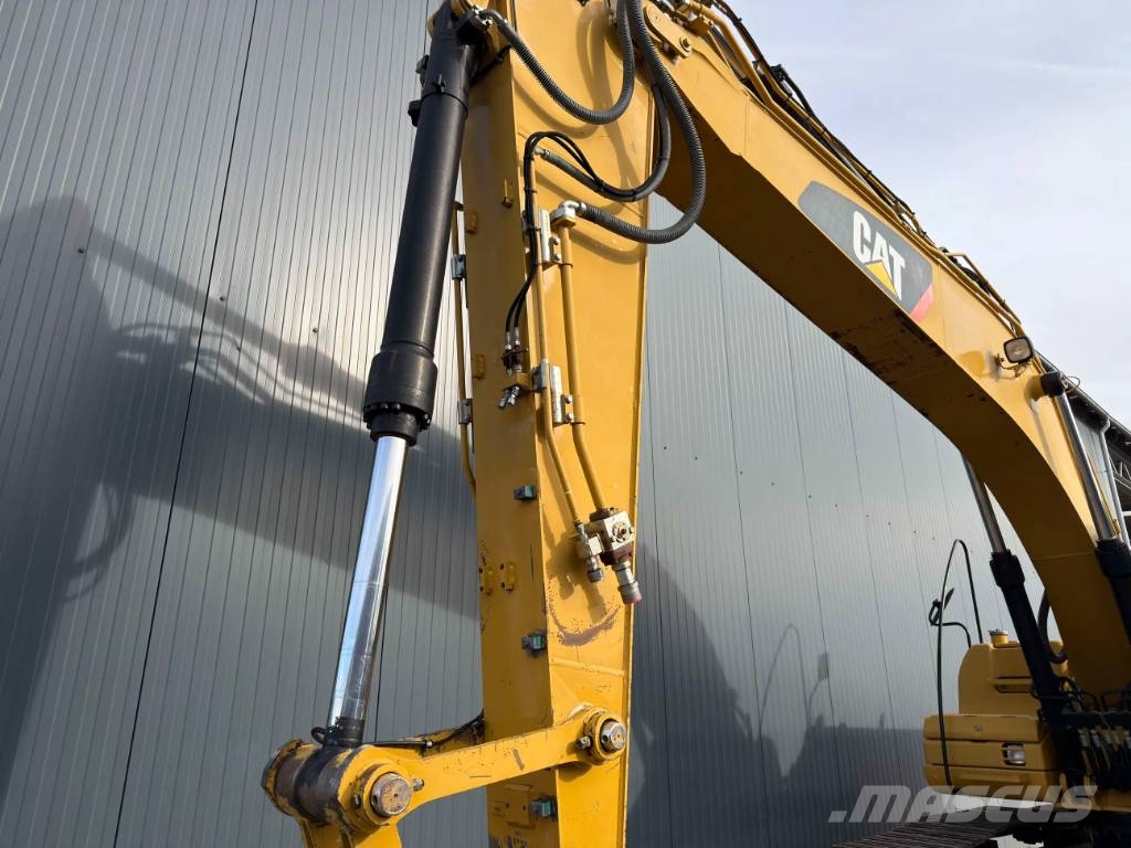 CAT 320D L Bageri guseničari