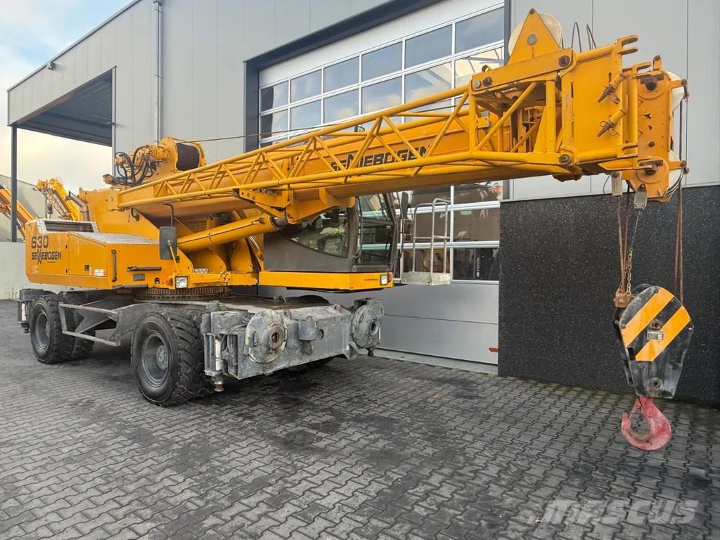 Sennebogen 630 6x Available Allterreng kraner