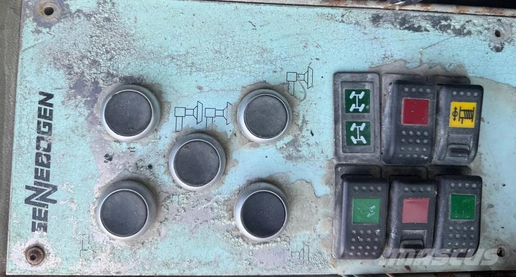 Sennebogen 630 6x Available Allterreng kraner