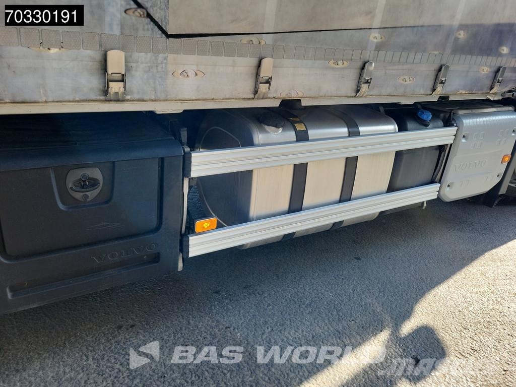 Volvo FM 420 6X2 Curtainsides 2500kg Ladebordwand Lift+s شاحنات بغطاء جانبي