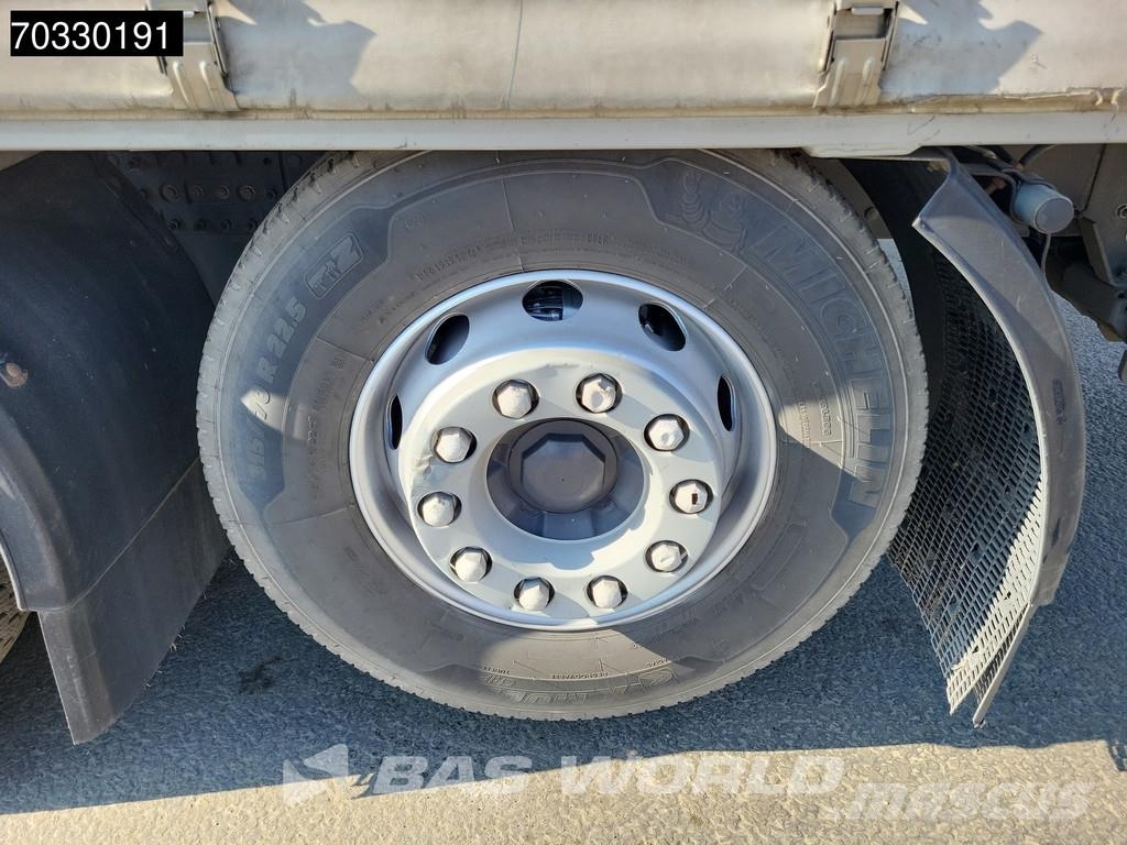Volvo FM 420 6X2 Curtainsides 2500kg Ladebordwand Lift+s شاحنات بغطاء جانبي