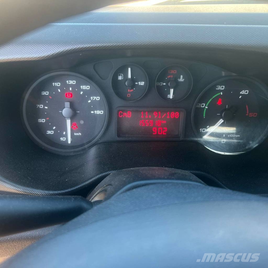 Iveco Daily 35 C13 Bañeras basculantes usadas