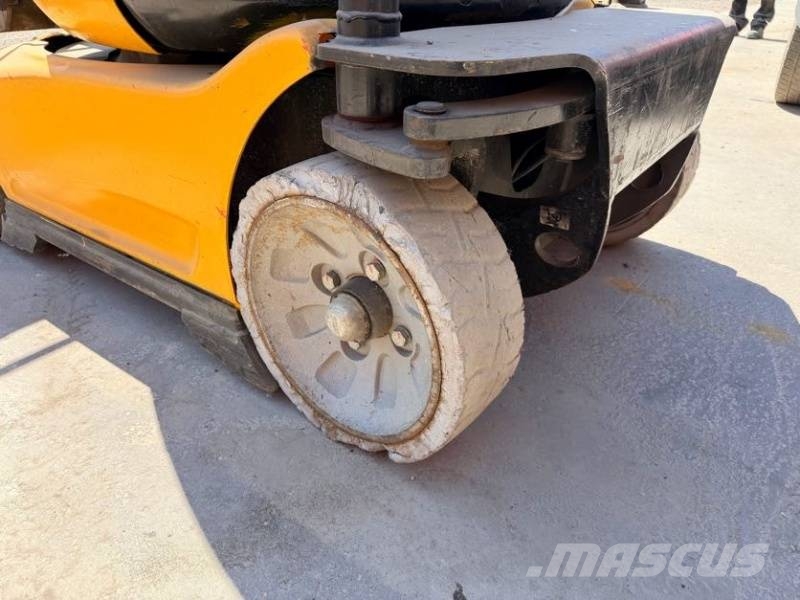 Manitou 100VJR Evolution - 9,9 m - electric Knikarmhoogwerkers